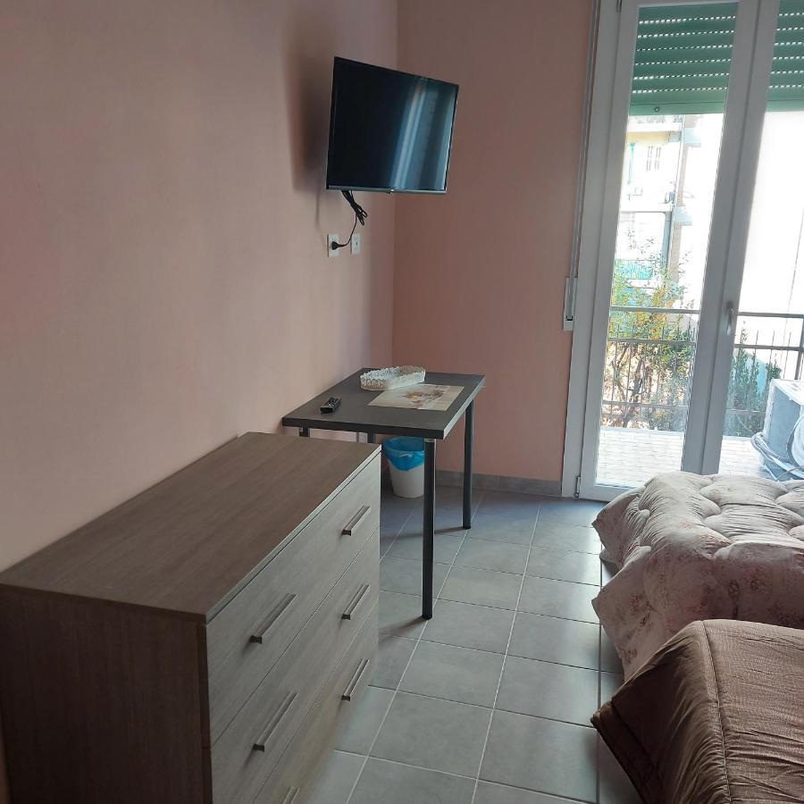Fare Bnb - Room & Breakfast Santa Maria Ρέτζιο Εμίλια Εξωτερικό φωτογραφία